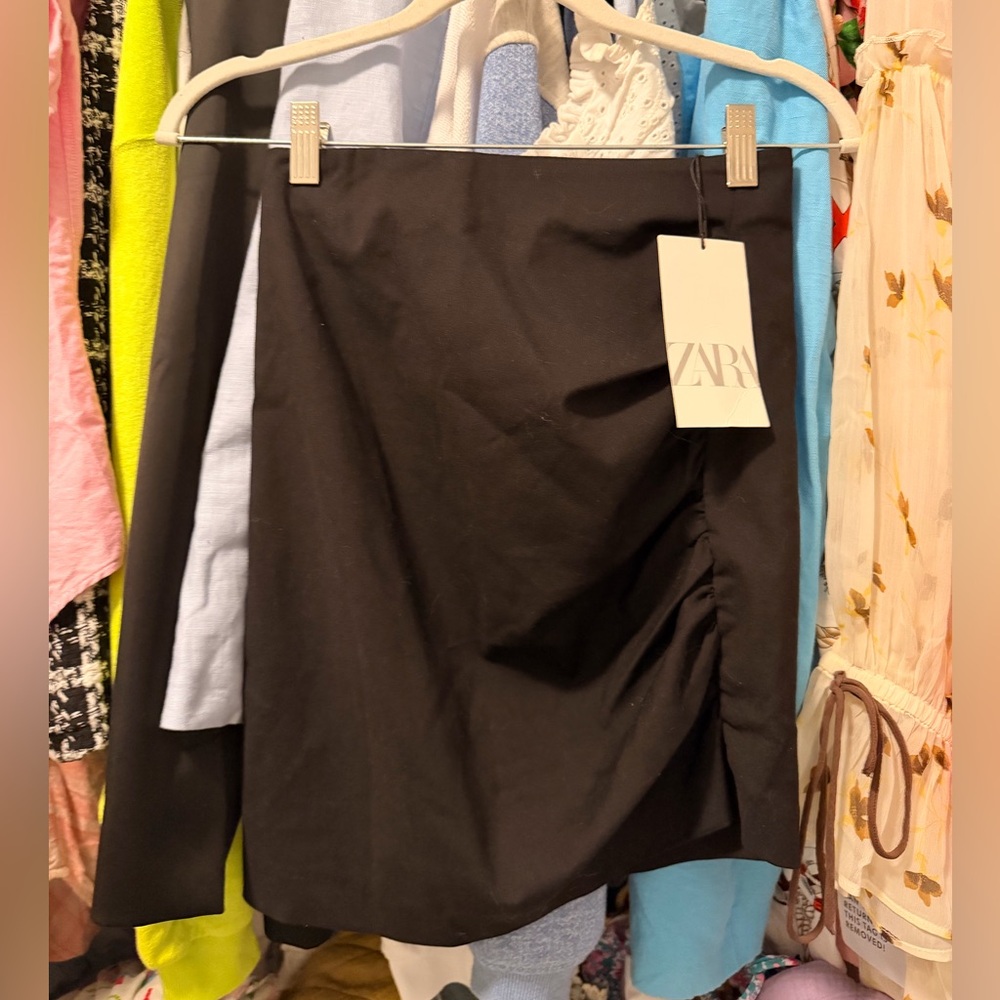 NWT Zara mini Black Women's Skirt xs